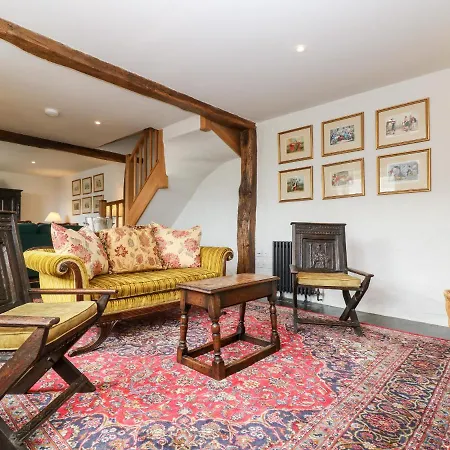 Glanville House Holiday home *